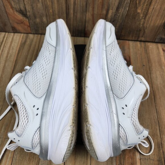 Skechers White Athletic Shoes - Picture 4 of 6